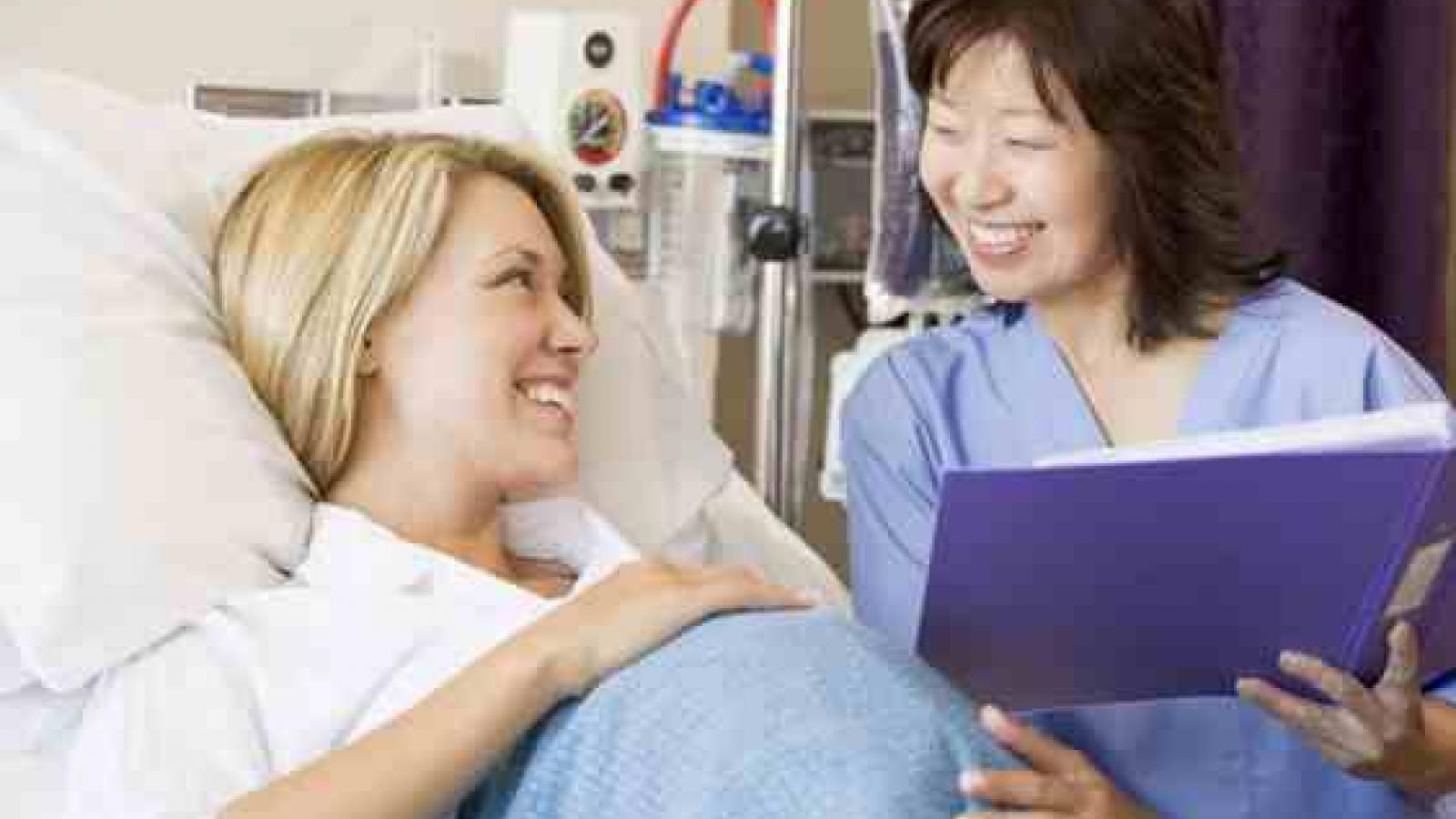 A midwife visiting a patient